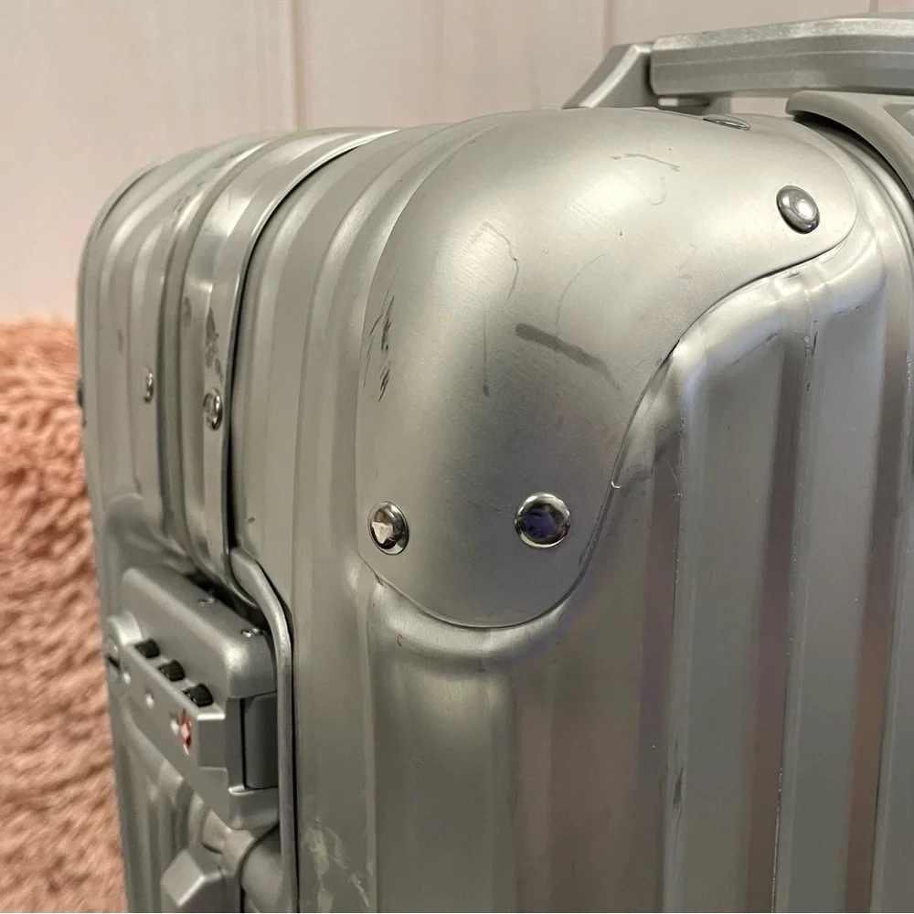 RIMOWA Silver Carry-On Spinner Luggage